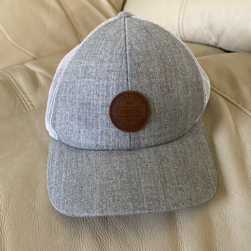 RVCA Mens Gray Hat
